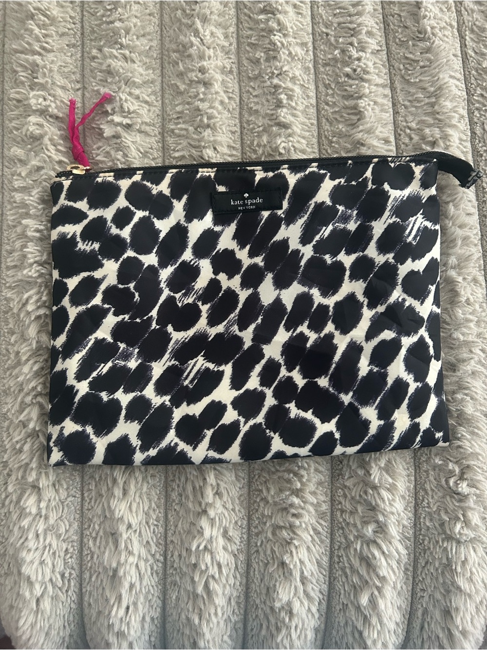 Kate Spade Black Cream Animal Print Cosmetic Pouch Pink Lining
